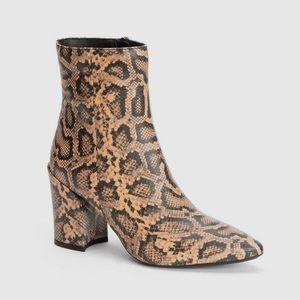 Aquatalia Palomino Ankle Boot Size 7.5 NWOB‎